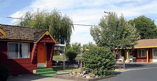 Modoc Inn Альтурас Экстерьер фото