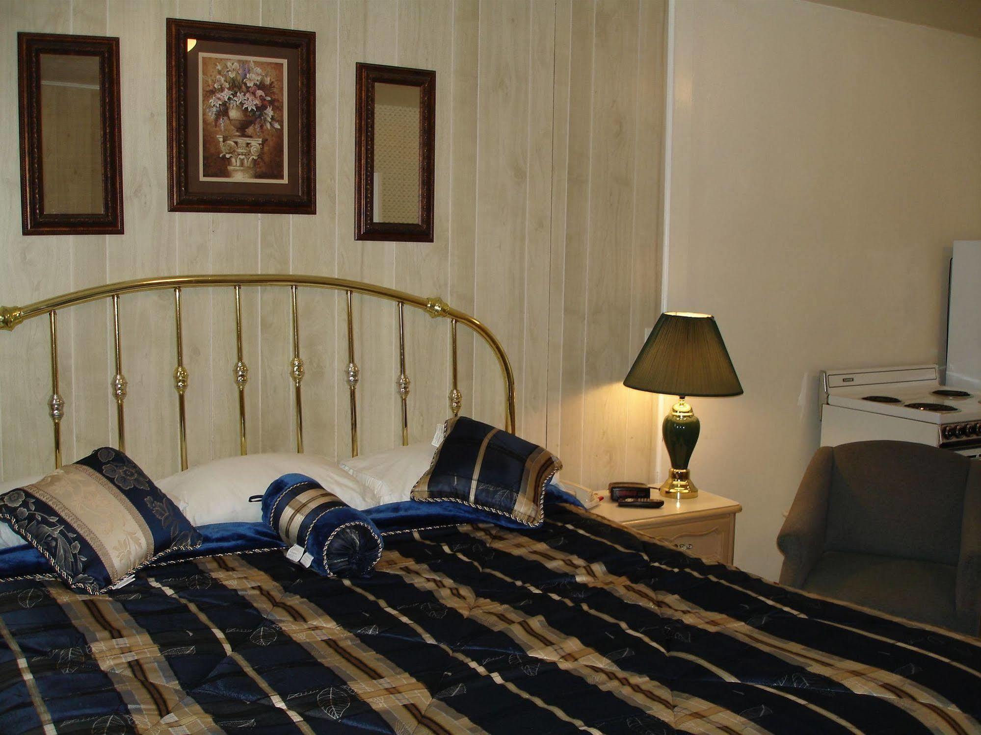 Modoc Inn Альтурас Экстерьер фото